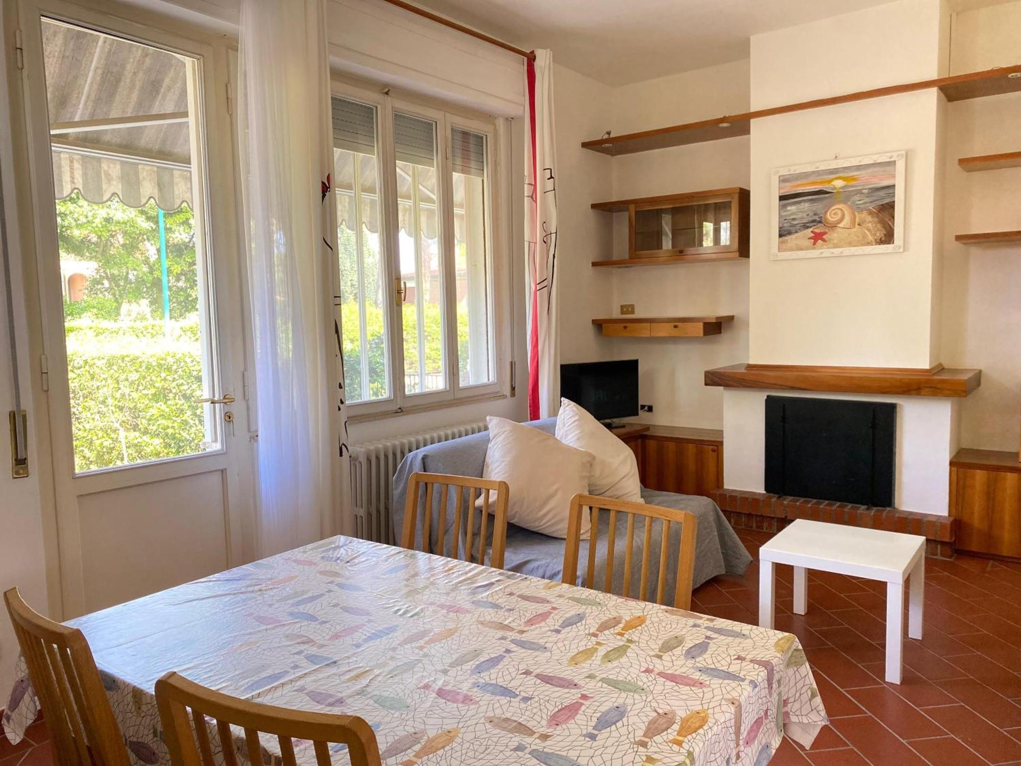 Pineta Apartament Tirrenia Εξωτερικό φωτογραφία