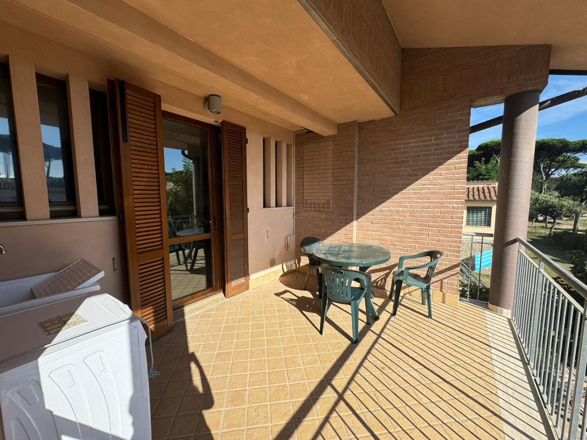 Pineta Apartament Tirrenia Εξωτερικό φωτογραφία